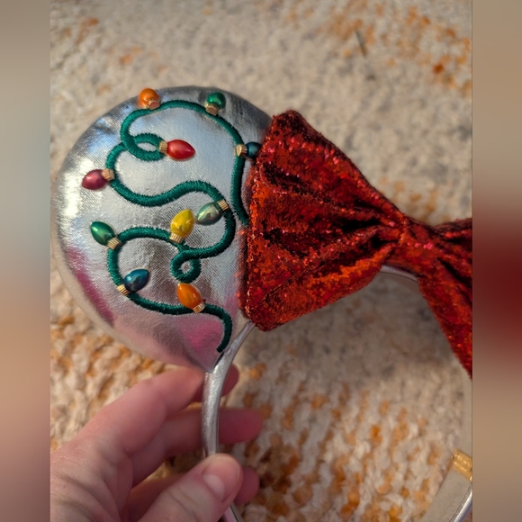 (Like New) Disney Minnie Mouse String Up The Lights Ears Headband - Picture 5 of 5